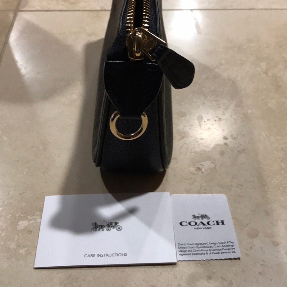 Coach Purse - Picture 8 of 14